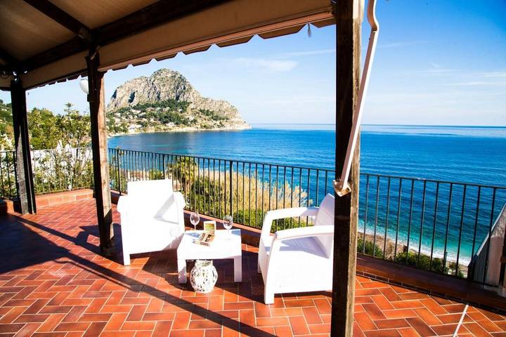 Casa vacanza per 4 persone, con Terrazza e Giardino nonché Panorama a Porticello