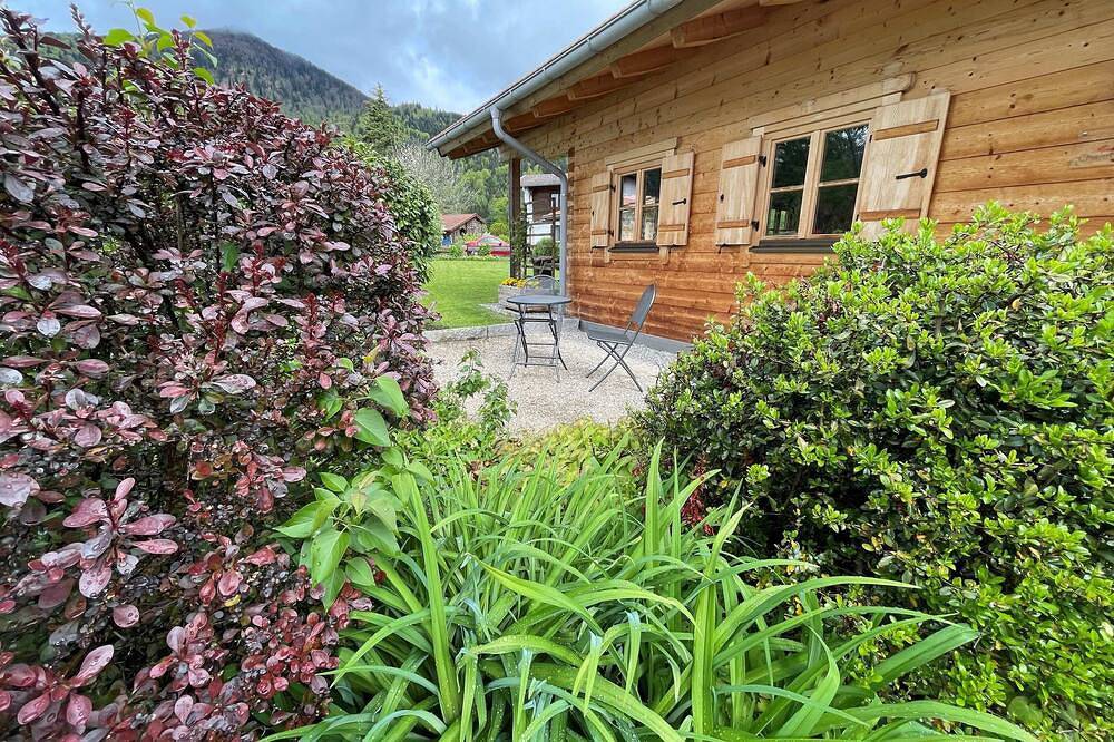 Ferienhaus, für 1-4 Personen, 60 qm, 1 sep. Schlafzimmer, Terrasse in Schleching, Bayerische Alpen