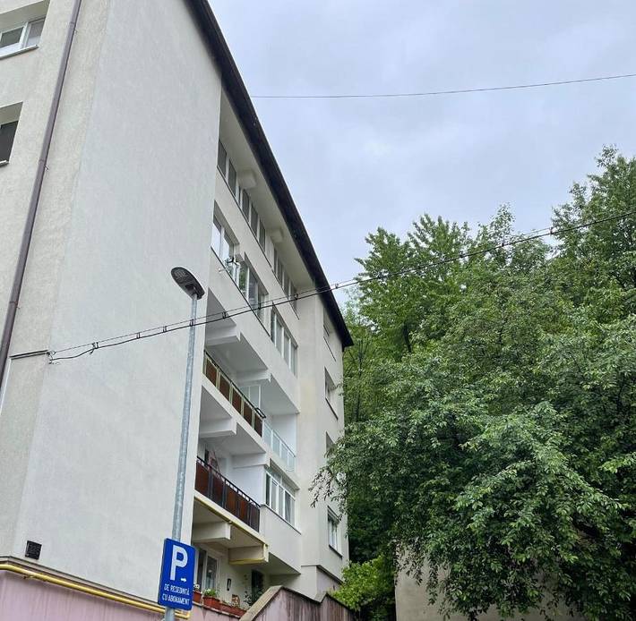 Gîte pour 5 personnes, avec vue et balcon dans Poiana Brasov - Brasov - 2