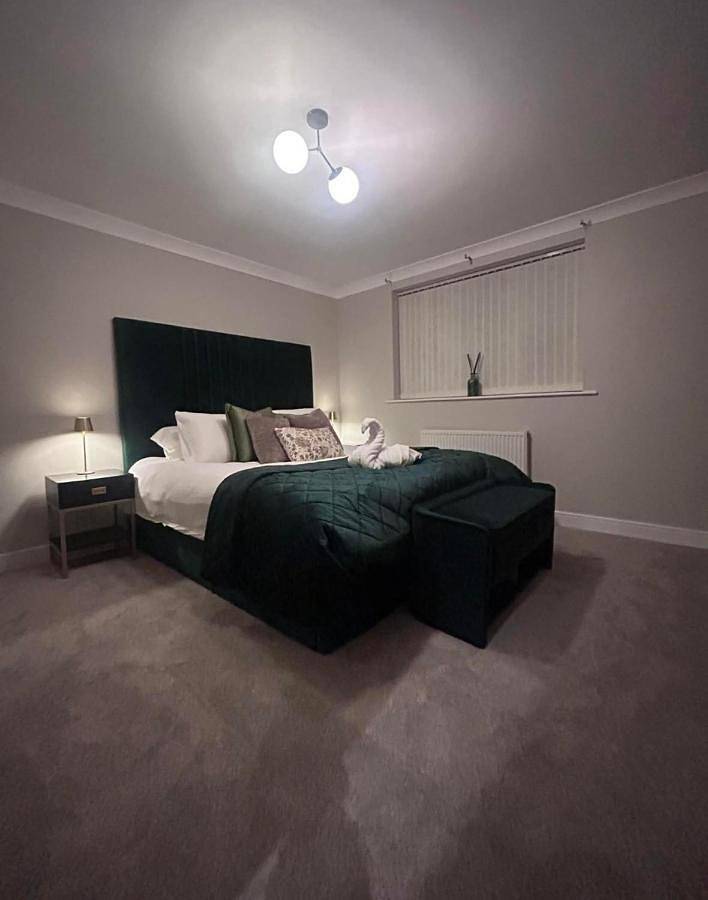 Apartment for 4 people in Barnsley
