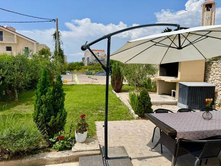Ferienwohnung für 8 Personen, mit Garten - 1