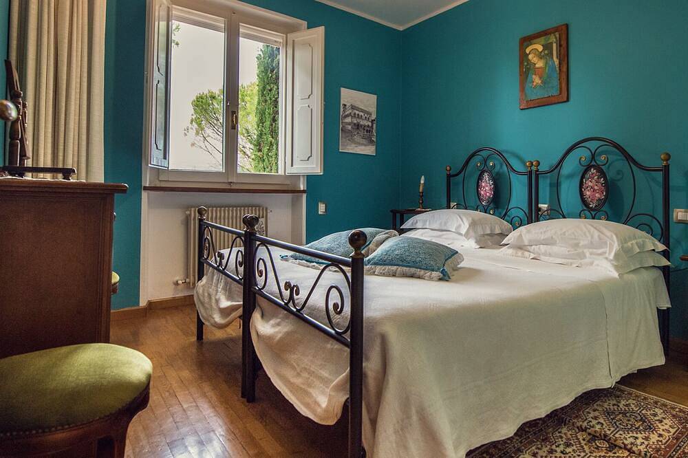 Villa Nuba,Pinturicchio apt-salt,heated water pool,wifi,fireplace,5min.downtown in Perugia, Perugia Province