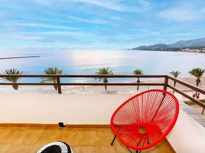 Appartamento per 6 persone, con terrazza a Vandellos i l'Hospitalet de l'Infant