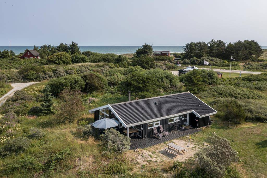 Attractive holiday home close to the sea and nature in beautiful Kjul in Hirtshals, Tannisbucht