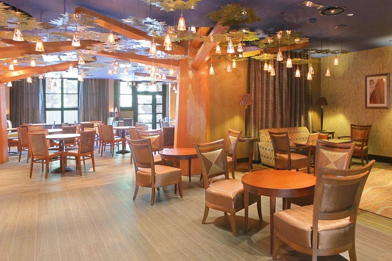 Disney Sequoia Lodge in Coupvray, Seine-et-Marne