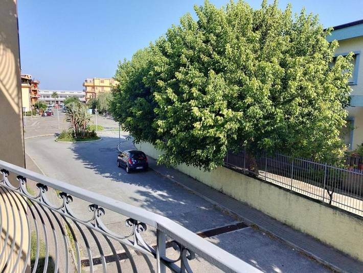 Location de vacances pour 2 personnes, avec vue et balcon, adapté aux familles dans Marina di Davoli - 3