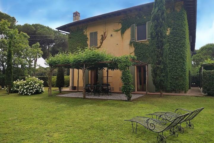 Location de vacances pour 5 personnes, avec jardin et sauna, animaux acceptés à Vecchiano