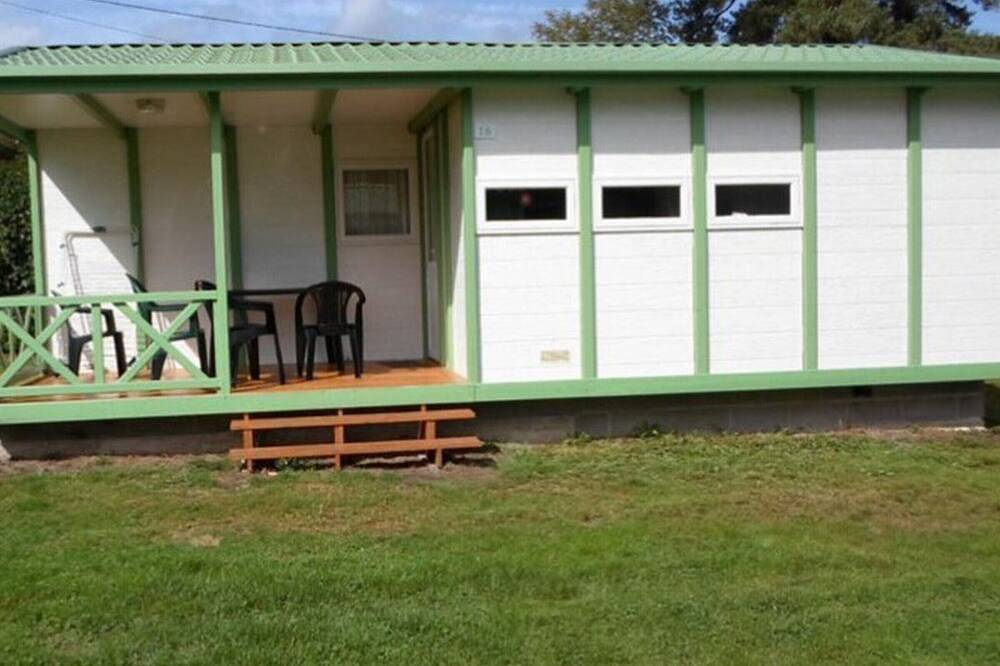 Chalet 32m² avec Terrasse - 2 Chambres in La Chapelle-devant-Bruyères, Saint-Dié-des-Vosges