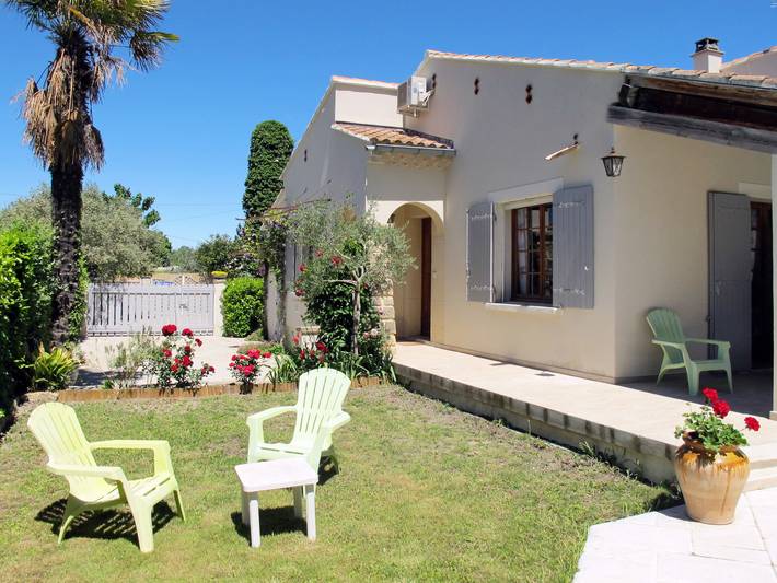 Location de vacances pour 8 personnes, avec jardin à L'Isle-sur-la-Sorgue - 2