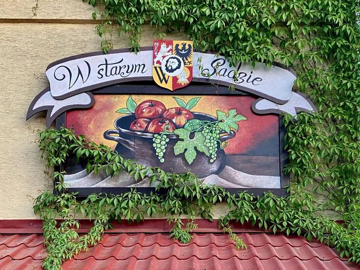 Ferienwohnung für 4 Personen, mit Garten und Pool, mit Haustier in Breslau