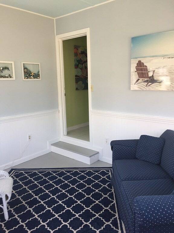 2 Schlafzimmer, 2 Bäder, 100 qm, Sonnenterrasse, Wohnküche, Waschmaschine / Trockner, Gasgrill in Dennis Port, Dennis