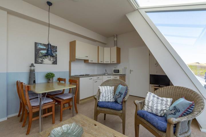 Ferienhaus für 2 Personen, mit Balkon/Terrasse und Balkon sowie Terrasse in Noord-Holland - Nordseeküste - 4