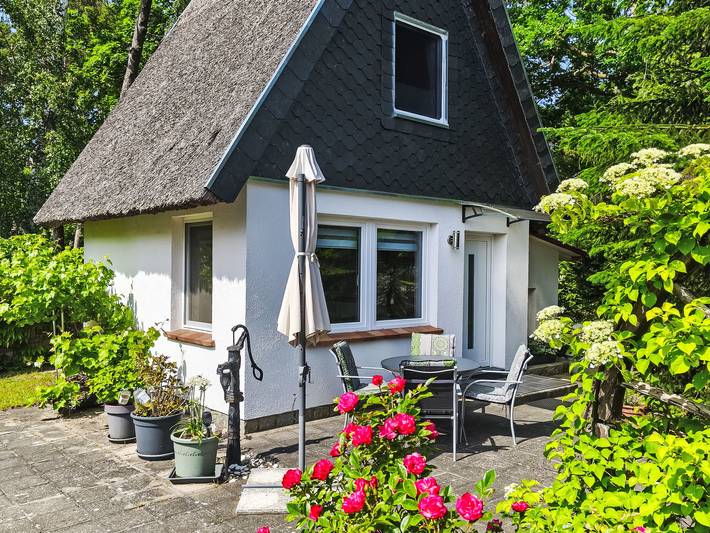 Ferienhaus für 4 Personen, mit Terrasse und Garten - 1