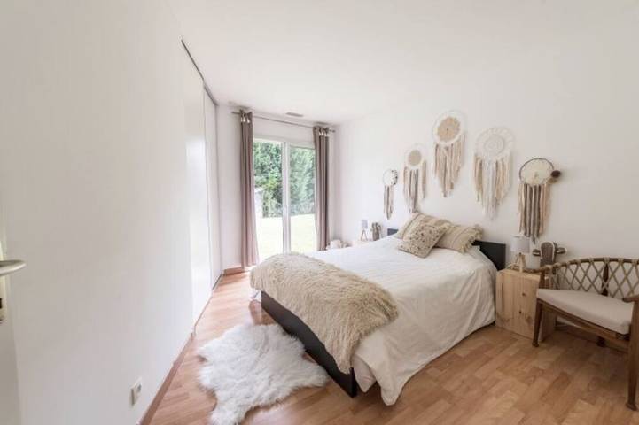 Location de vacances pour 8 personnes, avec terrasse et jardin à Gradignan - 3