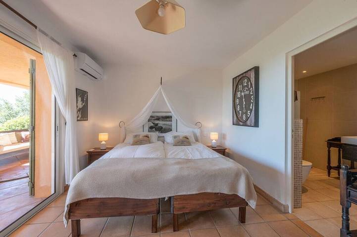 Location de vacances pour 10 personnes, avec terrasse et jardin, animaux acceptés à Spéracèdes - 3