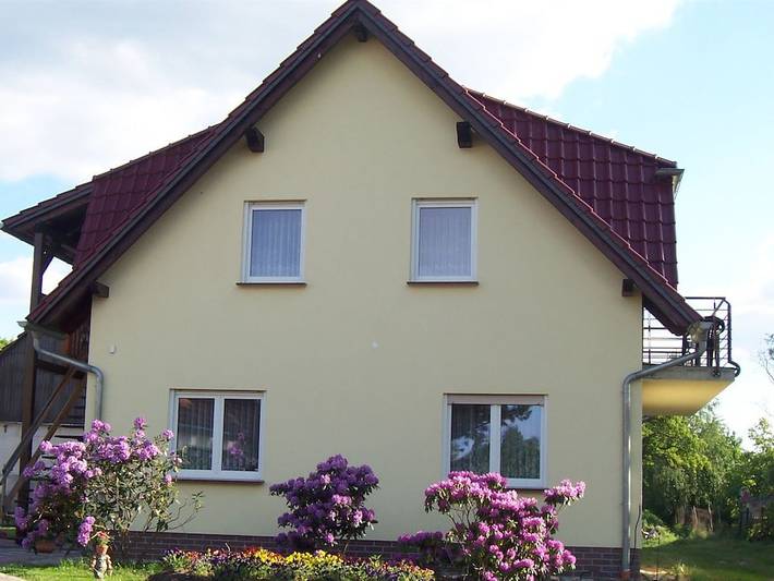 Ferienhaus für 2 Personen, mit Balkon und Terrasse sowie Garten in Alt Zauche