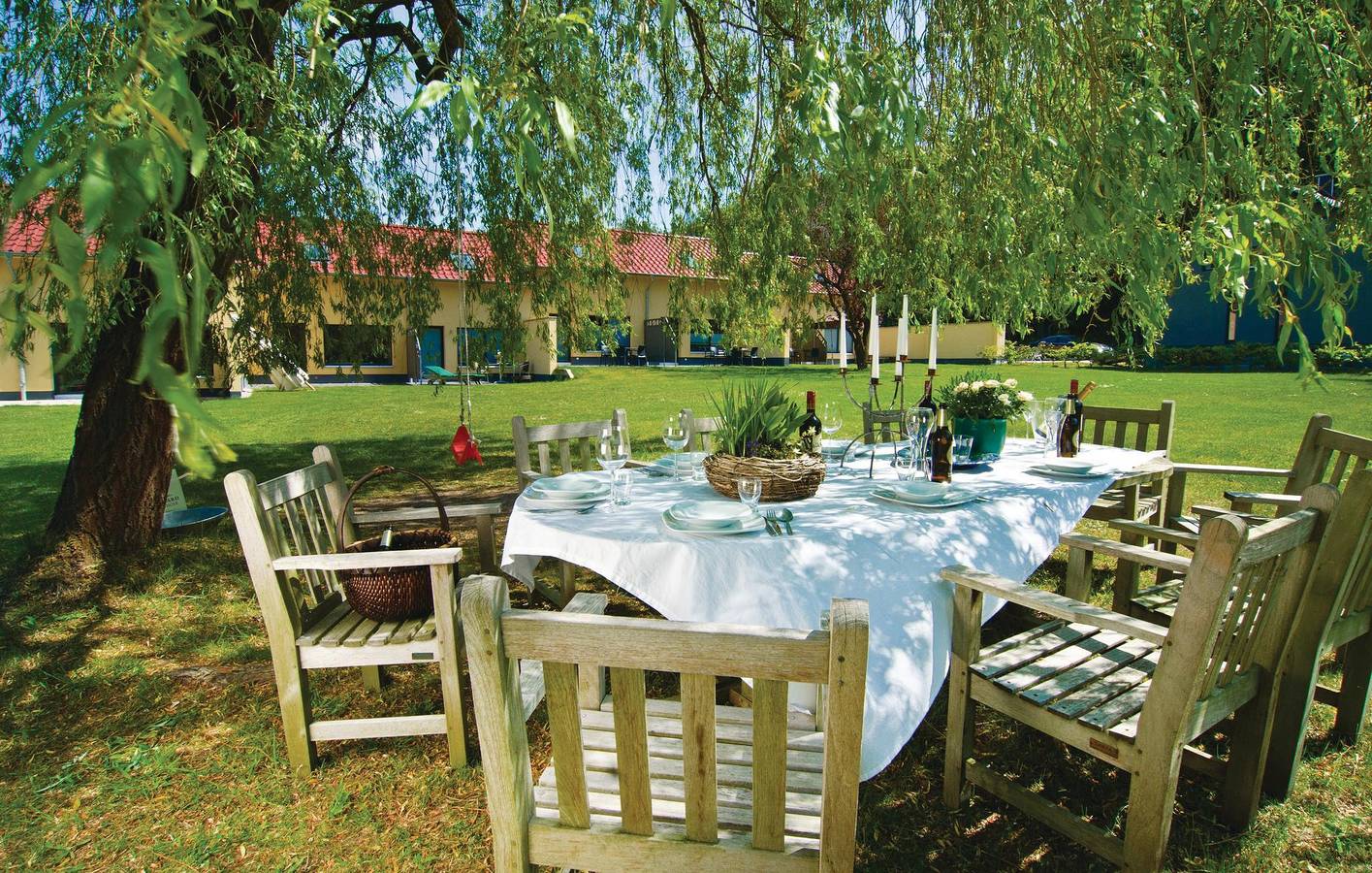 Gemütlicher Rückzugsort am See mit Parkplatz und WiFi in Pinnow, Ludwigslust-Parchim