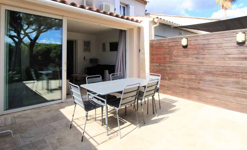 Gîte pour 6 personnes, avec terrasse et piscine à Gassin - 2