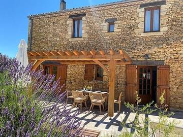 Cottage pour 6 personnes, avec piscine à Calès