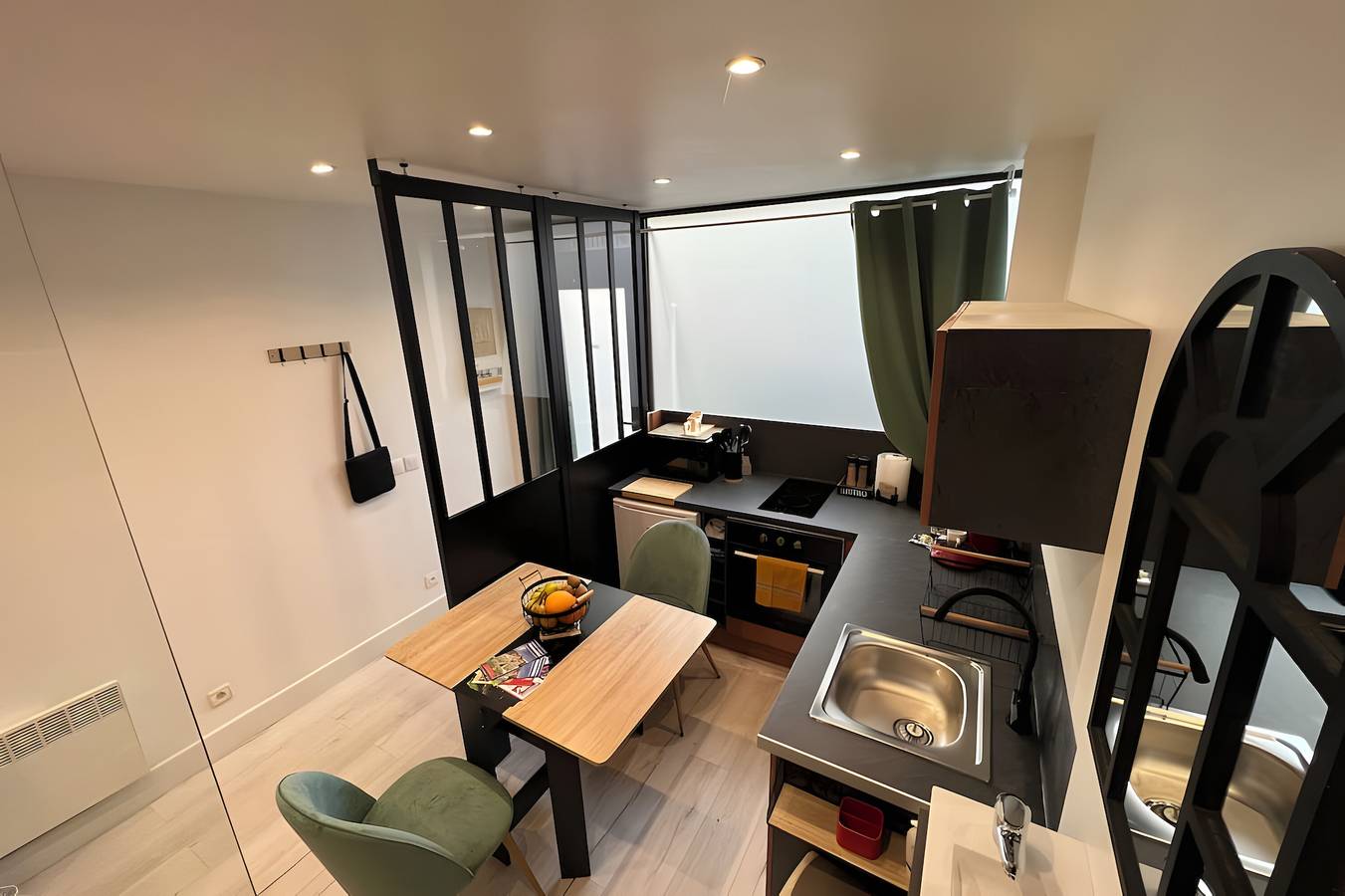 Apartamento entero, Cocoon city - a 5 minutos del centro de Annecy in Annecy, Región de Annecy