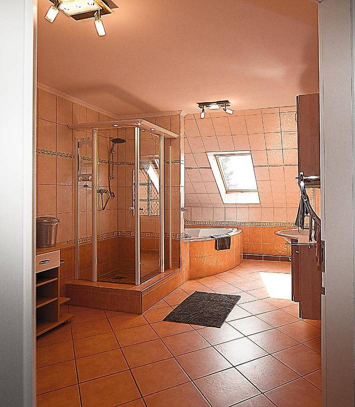 Ferienwohnung für 6 Personen, mit Balkon und Terrasse sowie Garten und Seeblick in Ludorf - 4