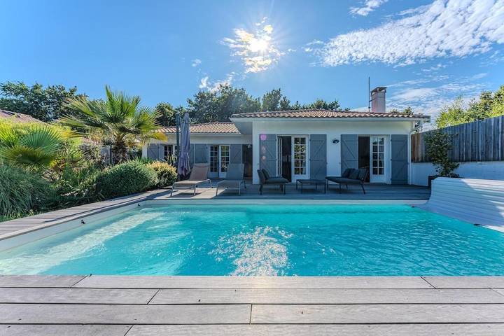 Location de vacances pour 6 personnes, avec piscine et jardin dans Plage de La Hume