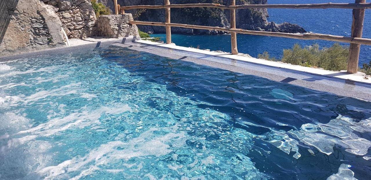 Cannaverde - Amalfi Coast Camp in Spiaggia del Cavallo Morto, Maiori