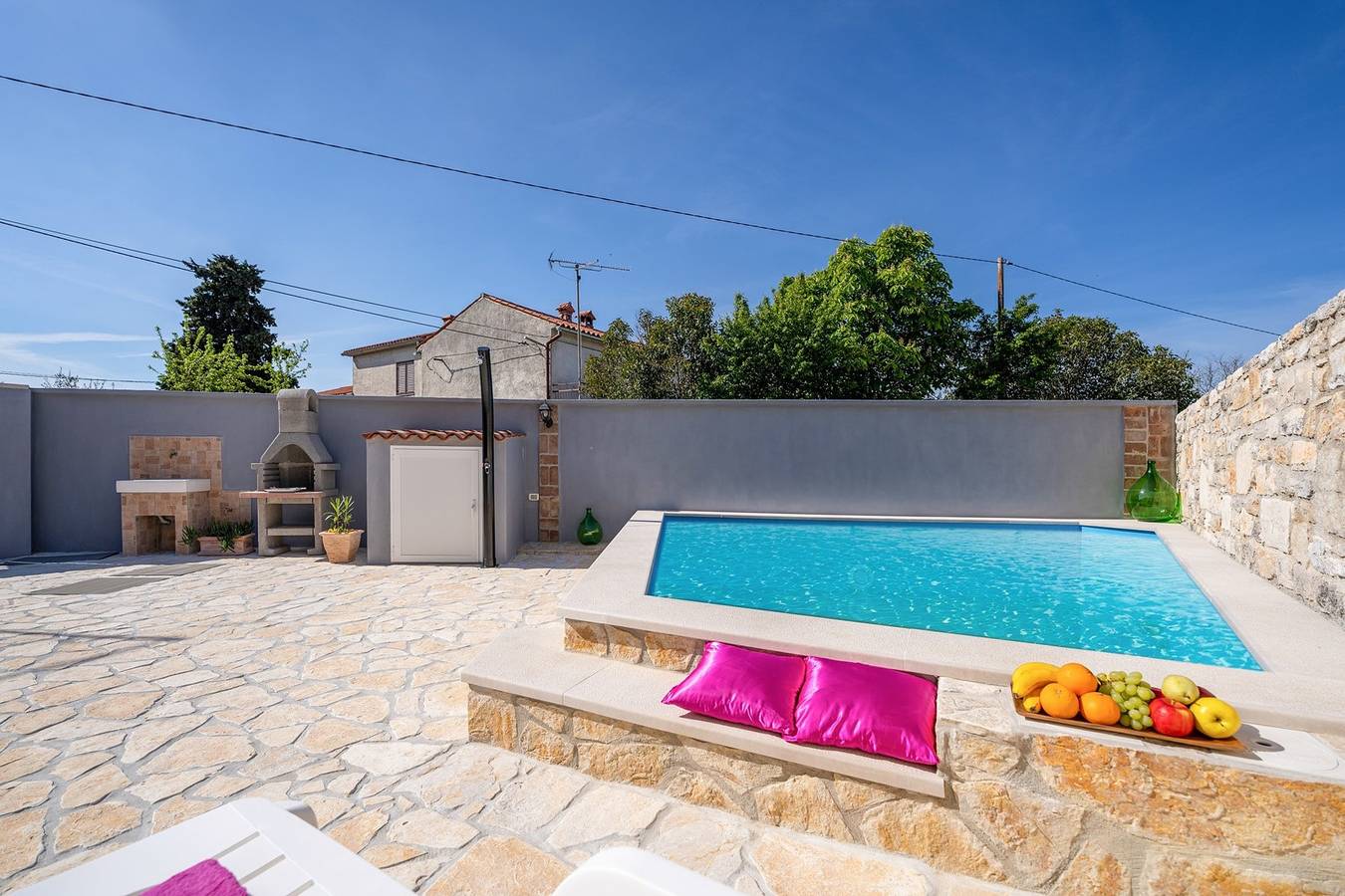 Casa vacanza a Sanvincenti a partire da 228€ a notte