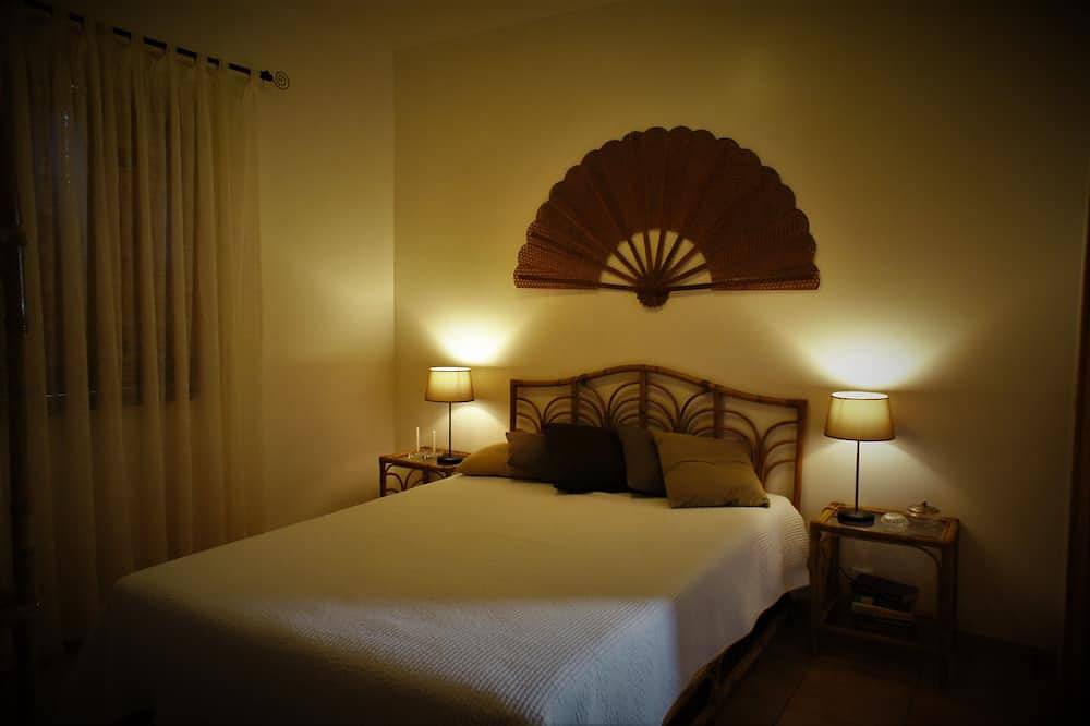 Haus, Villa in Meeresnähe, für Ferien in Biscoitos (Insel Terceira) in Biscoitos, Terceira (Azoren)