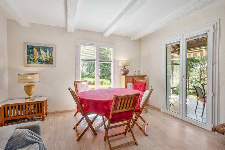 Casa vacanze nel Var: Villa Les Romarins con piscina privata in Le Val, Brignoles e dintorni