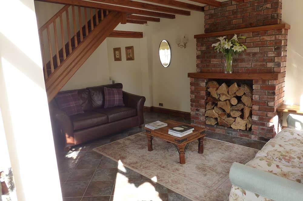 Die Hütte ist eine geschmackvoll umgebaute ehemalige viktorianische Scheune in Tarvin Sands. in Tarvin, West Cheshire und Chester