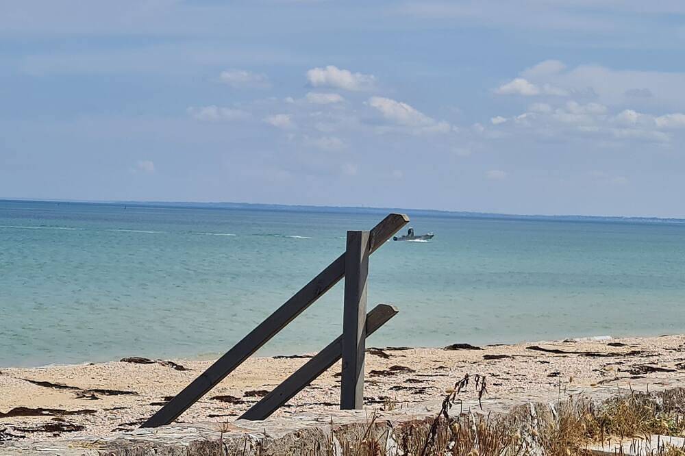 Gite Les Coquillages, directement sur la plage in Saint-Marcouf, Région de Cherbourg