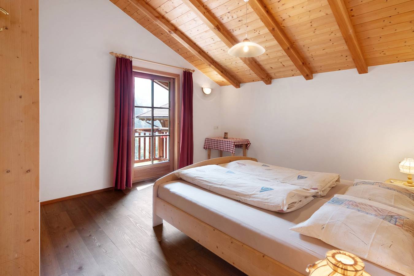 Ganze Wohnung, Ferienwohnung 'Ausser Brugghof Birgit' mit Bergblick, Gemeinschaftsgarten und Wlan in Katharinaberg, Schnals