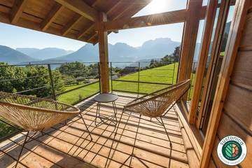 Gîte pour 8 personnes, avec jardin et vue sur le lac, adapté aux familles à Saint-Eustache