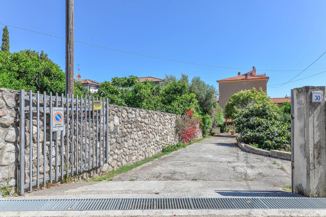 Monolocale intero, Monolocale 'Nel Verde' con terrazza privata, giardino in comune e Wi-Fi in Marciana Marina, Isola d'Elba