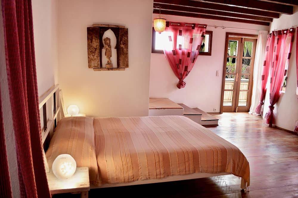 Stylish house in a real Finca with private garden in Uga, Yaiza