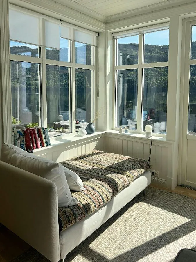 Ferienhaus für 11 Personen, mit Balkon - 1