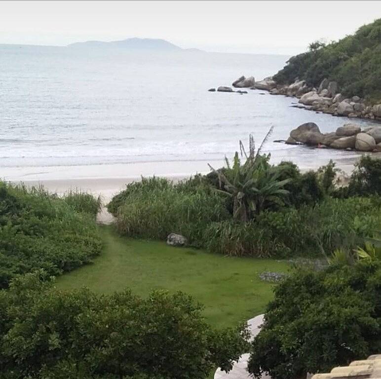 Ganze Wohnung, Schöne Wohnung mit Blick auf Praia das Cordas - Armação da Piedade in Governador Celso Ramos, Litoral Catarinense