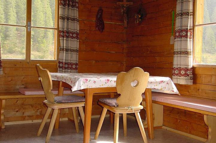 Log cabin for 5 people, with terrace, with pets in Austria