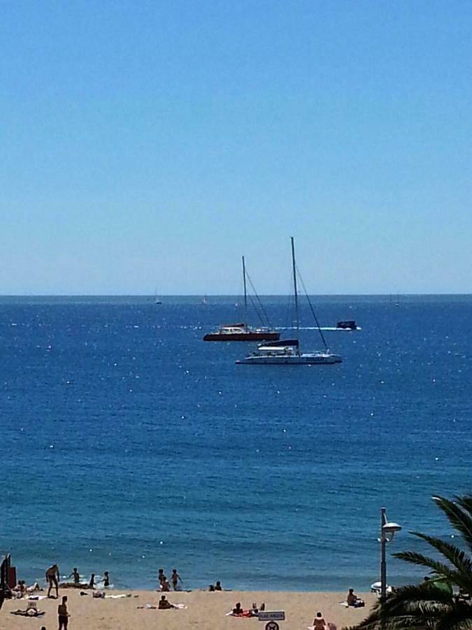 Gîte pour 4 personnes, avec vue et balcon dans Plage Beau Rivage Saint Raphael - 2