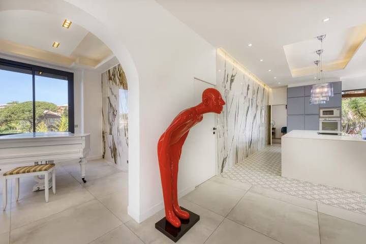 Villa für 12 Personen, mit Garten und Terrasse sowie Sauna in Cannes - 4