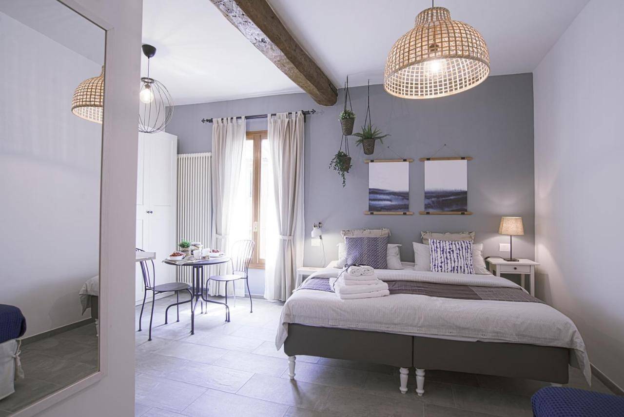 Double Room with Private Bathroom in Bologna, Bologna Provinz