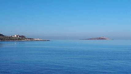 Gîte pour 6 personnes, avec terrasse à Sferracavallo