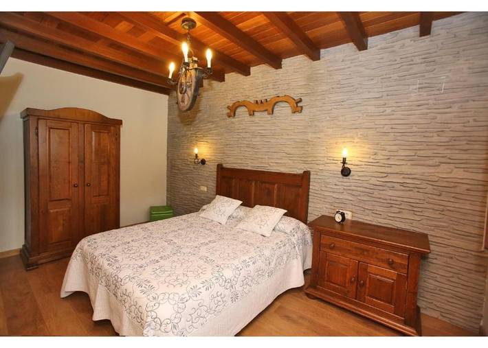 Casa rural para 5 personas, con jardín, Se admiten mascotas en Costa Occidental Asturiana