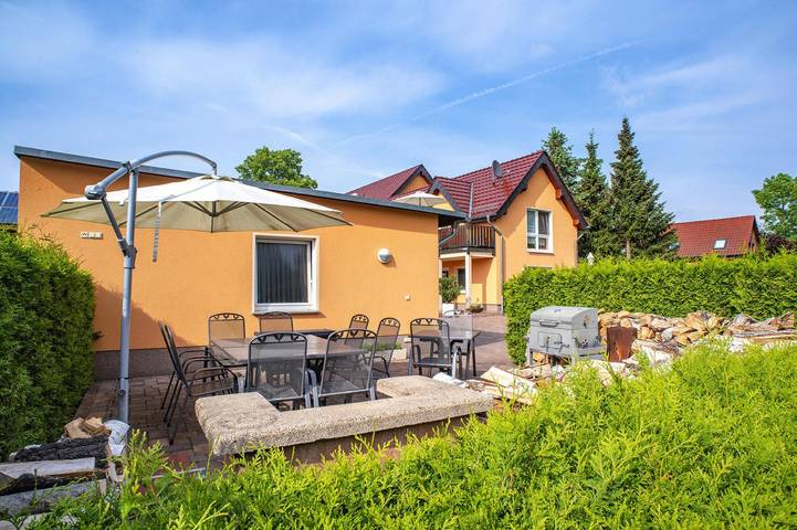 Ferienwohnung für 2 Personen, mit Terrasse und Garten - 1