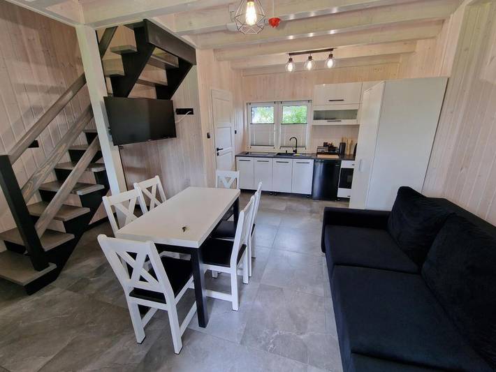 Ferienhaus für 9 Personen, mit Garten - 1