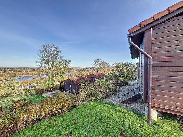 Gîte pour 5 personnes, avec piscine et jardin ainsi que vue sur le lac et vue, animaux acceptés à Saint-Germain-de-Tallevende-la-Lande-Vaumont - 4