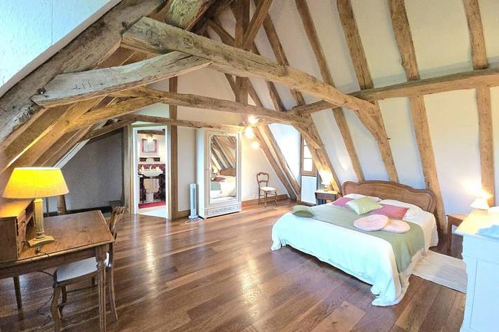 Gîte pour 6 personnes, avec jardin, animaux acceptés à Hautefort - 3
