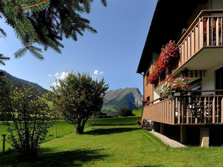 Ferienwohnung für 4 Personen, mit Balkon und Garten sowie Ausblick, kinderfreundlich in Schoppernau - 3