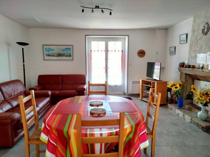 Location de vacances pour 6 personnes, avec jardin dans Port Olona - 2